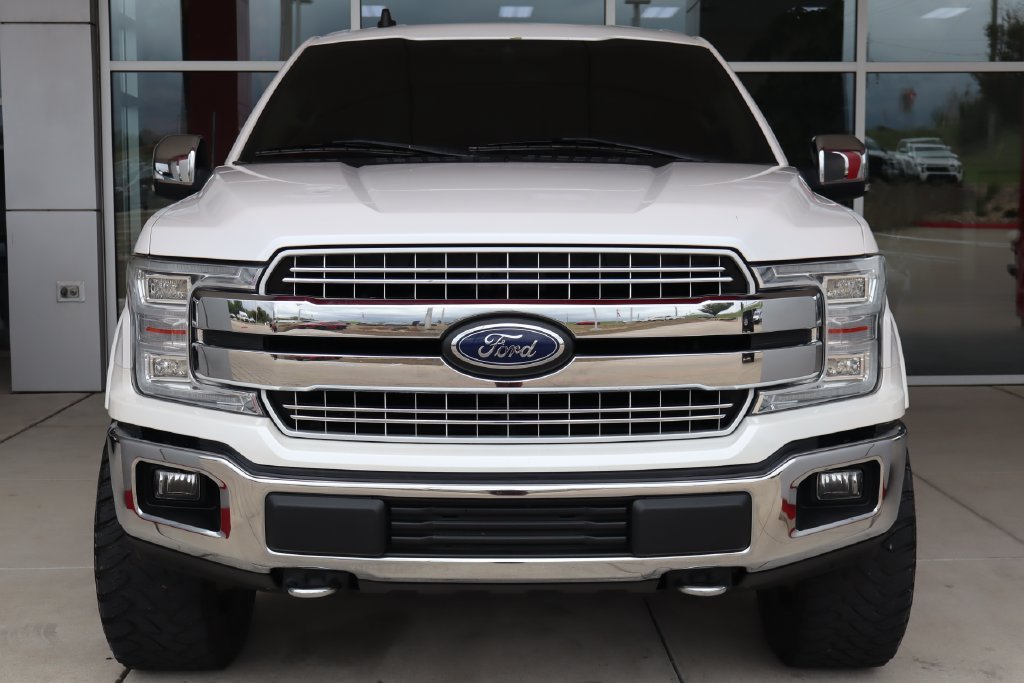Used 2019 Ford F150 Lariat w/ Equipment Group 502A Luxury AWD/4WD image 2