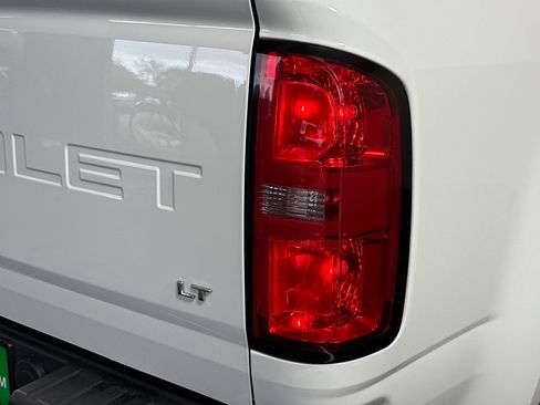 Used 2022 Chevrolet Colorado LT w/ Fleet Safety Package image 33
