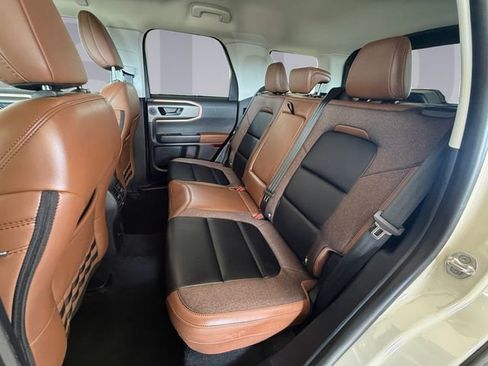 Certified 2025 Ford Bronco Sport Outer Banks w/ Outer Banks Tech Package+ AWD/4WD image 16