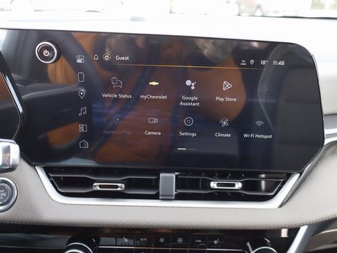 New 2026 Chevrolet Equinox LT w/ Convenience Package II image 9