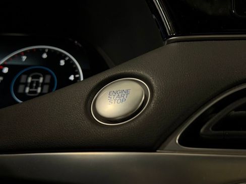 Used 2020 Hyundai Palisade Limited image 20