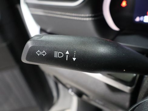 Used 2023 Jeep Grand Cherokee Altitude image 41