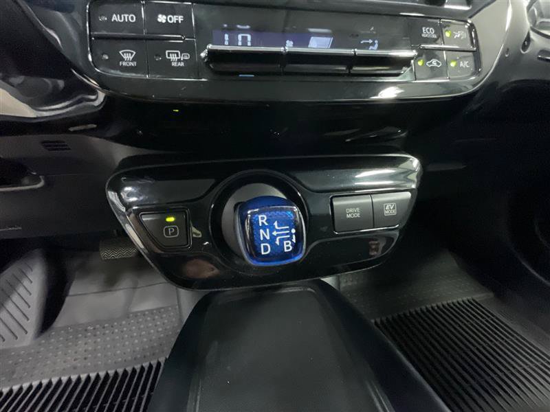 Used 2022 Toyota Prius LE FWD image 14