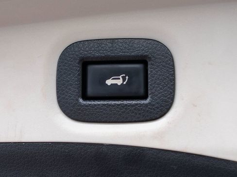 Used 2020 Nissan Rogue SL w/ Premium Package AWD/4WD image 40