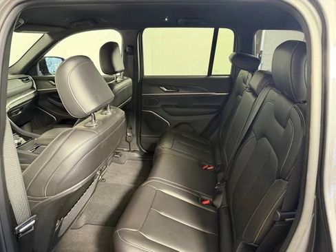 New 2026 Jeep Grand Cherokee Limited AWD/4WD image 29