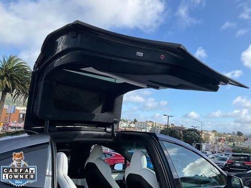 Used 2023 Tesla Model X Plaid image 69