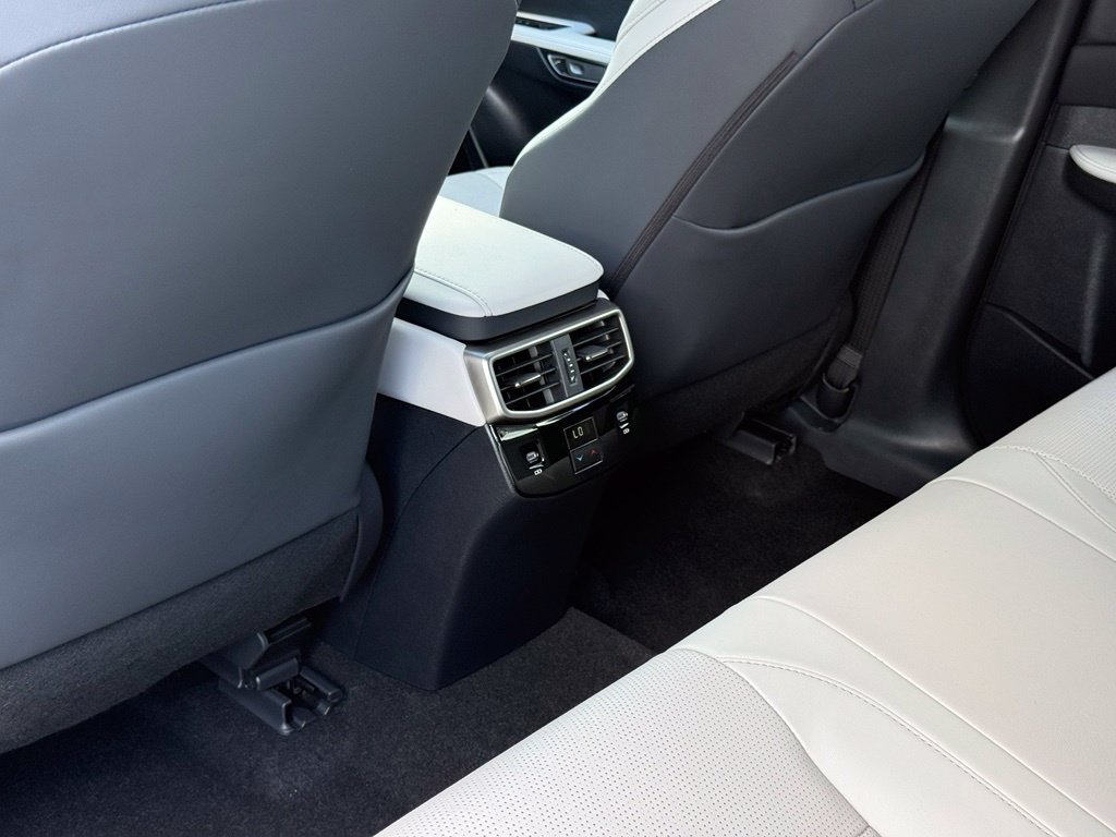 Certified 2025 Lexus RX 350 Premium Plus w/ Accessory Package (Z1) FWD image 29