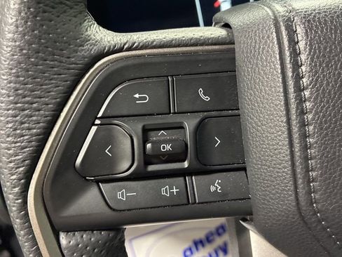 Used 2025 Toyota Tacoma TRD Off-Road image 14