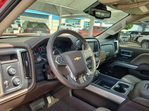 Used 2018 Chevrolet Silverado 1500 LTZ Z71 w/ LTZ Plus Package image 10