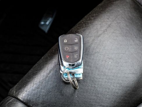 Used 2019 Cadillac Escalade ESV Platinum image 52