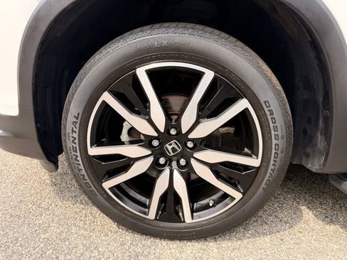 Used 2020 Honda Pilot Touring image 40
