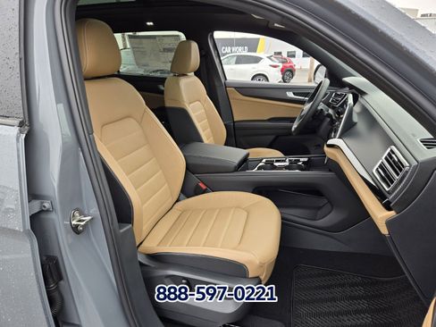 New 2026 Volkswagen Atlas Cross Sport SEL R-Line image 14