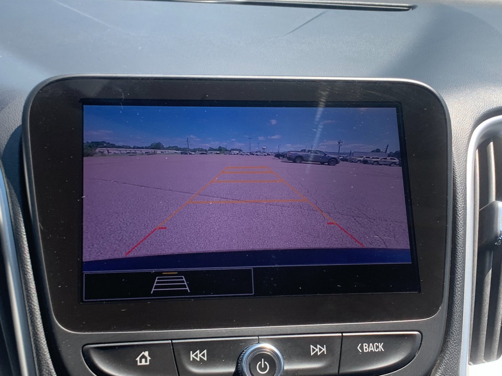 Used 2024 Chevrolet Malibu LT FWD image 23