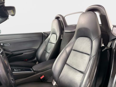 Used 2017 Porsche 718 Boxster S RWD image 31