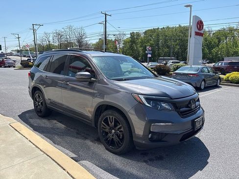Used 2022 Honda Pilot Special Edition image 2