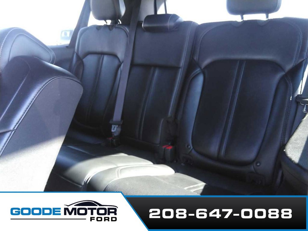 Used 2024 Jeep Wagoneer L Series II w/ Flexible Seating Group AWD/4WD image 7