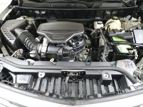 Used 2017 Cadillac XT5 Luxury w/ Driver Awareness Package AWD/4WD image 23