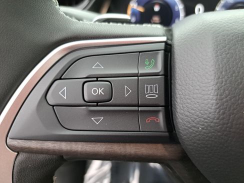 New 2026 Jeep Grand Cherokee L 4WD image 18