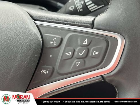 Used 2023 Chevrolet Equinox LT FWD image 25