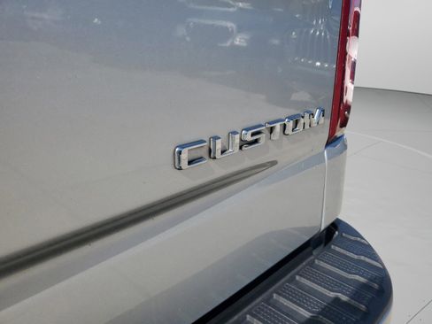 Used 2020 Chevrolet Silverado 1500 Custom w/ Custom Value Package image 29
