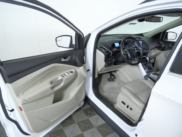 Used 2013 Ford Escape SEL FWD image 17