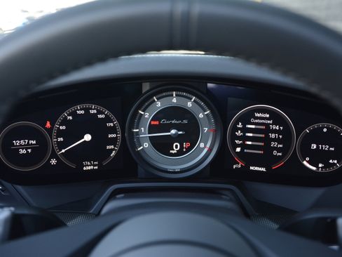 Certified 2022 Porsche 911 Turbo S image 19