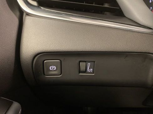 Certified 2022 Buick Enclave Essence w/ Experience Buick Package image 17