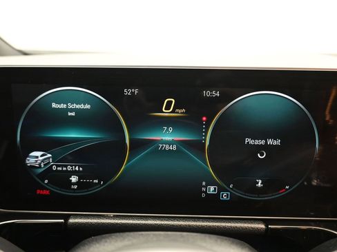 Used 2021 Mercedes-Benz GLA 250 image 16