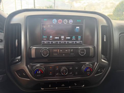 Used 2018 Chevrolet Silverado 1500 LT w/ All Star Edition AWD/4WD image 19
