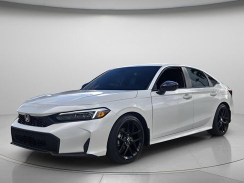 Used 2025 Honda Civic Sport image 9