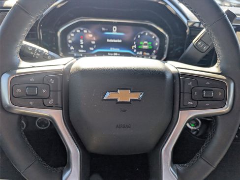 Used 2024 Chevrolet Silverado 1500 LT image 23
