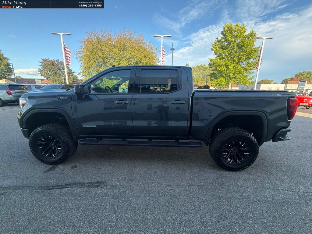 Used 2021 GMC Sierra 1500 Elevation AWD/4WD image 9