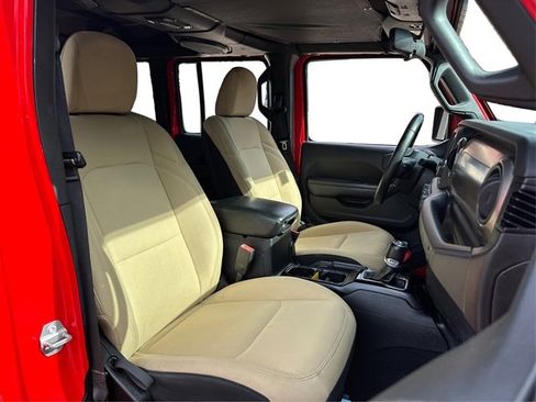 Used 2018 Jeep Wrangler Unlimited Sport S image 43