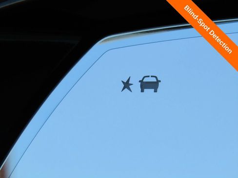 Used 2023 Chevrolet Suburban Premier w/ Texas Edition AWD/4WD image 16