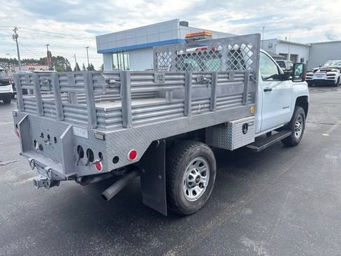 Used 2018 Chevrolet Silverado 3500 W/T AWD/4WD image 3