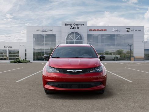 New 2026 Chrysler Voyager LX FWD image 7