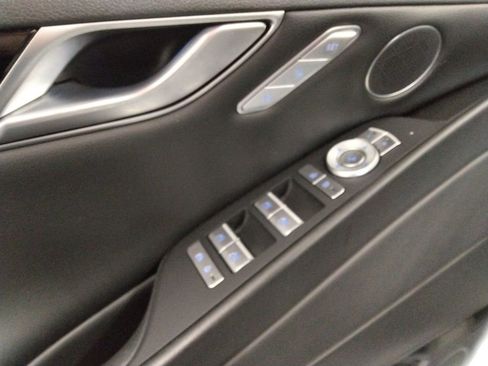 Used 2023 Genesis G80 2.5T image 27