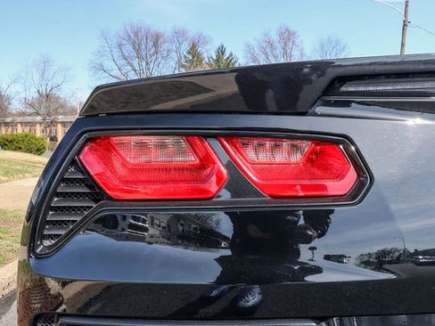 Used 2019 Chevrolet Corvette Stingray Convertible w/ 2LT Preferred Equipment Group image 68