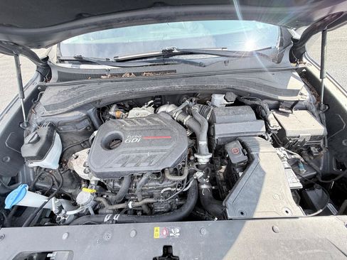 Used 2019 Hyundai Santa Fe Limited FWD image 18