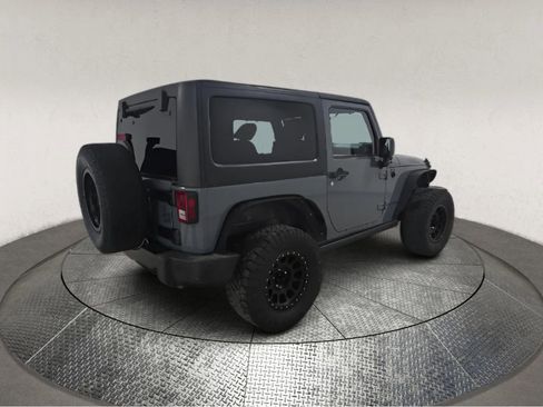 Used 2015 Jeep Wrangler Sport image 2