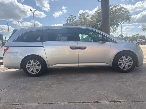 Used 2013 Honda Odyssey LX image 5