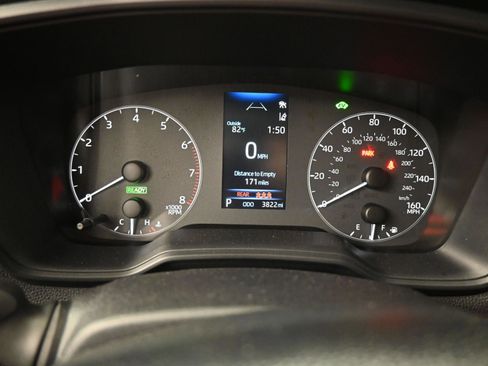 Used 2024 Toyota Corolla Cross AWD Hybrid image 26