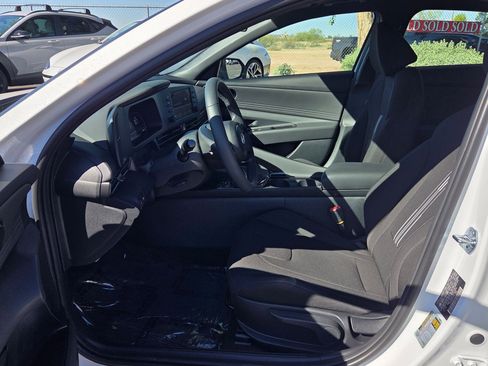 New 2026 Hyundai Elantra SEL Sport Premium image 14