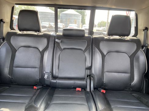 Used 2019 RAM 1500 Laramie AWD/4WD image 24