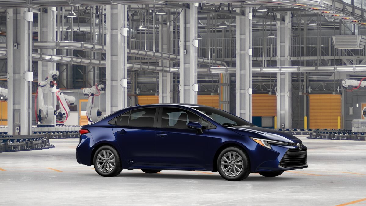 New 2027 Toyota Corolla LE w/ LE Premium Package AWD/4WD image 13