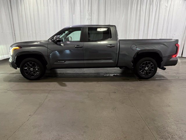 Used 2024 Toyota Tundra Platinum AWD/4WD image 8