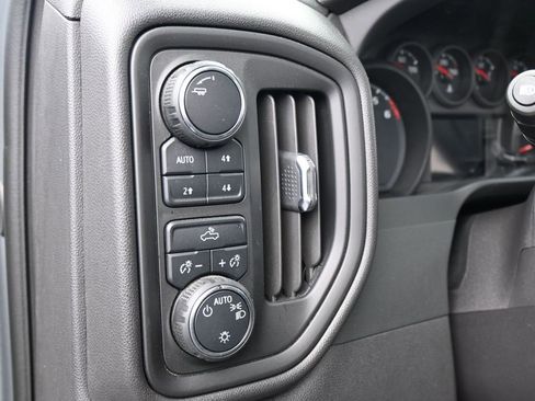 Used 2024 Chevrolet Silverado 1500 Custom Trail Boss image 15