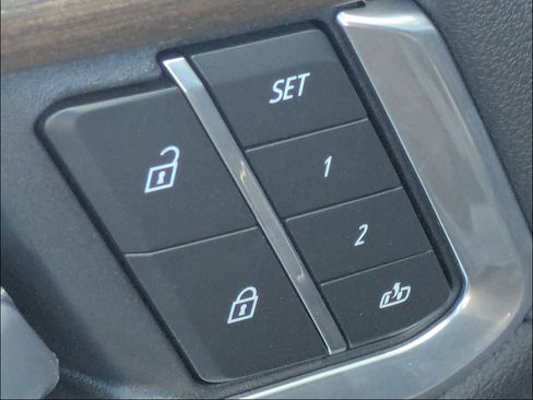 New 2026 Chevrolet Silverado 3500 High Country w/ High Country Premium Package AWD/4WD image 30