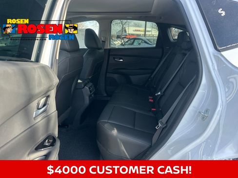 New 2026 Nissan Murano SL image 14