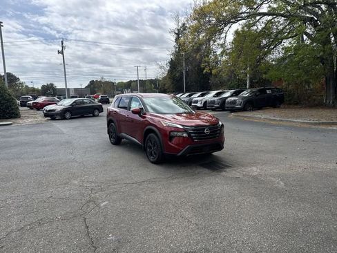 New 2026 Nissan Rogue SV AWD/4WD image 3
